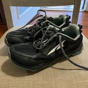 Altra Lone Peak 4.5 Women’s 8.5